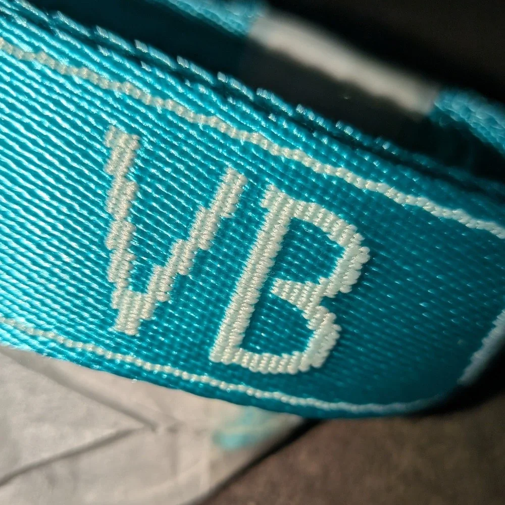 Vera Bradley Webbing Lanyard Floral Bursts Teal Blue Logo Key ID Holder NWT